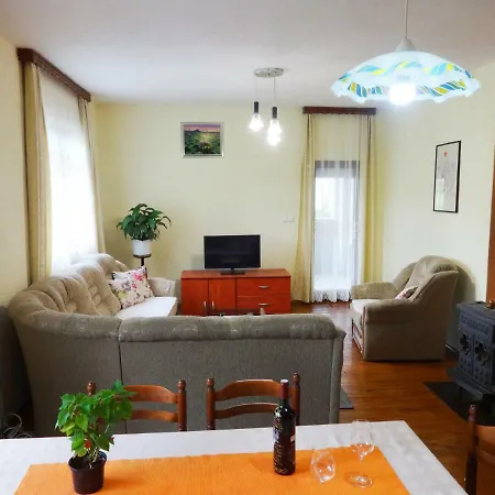 Apartment Sky Korenica Exterior photo